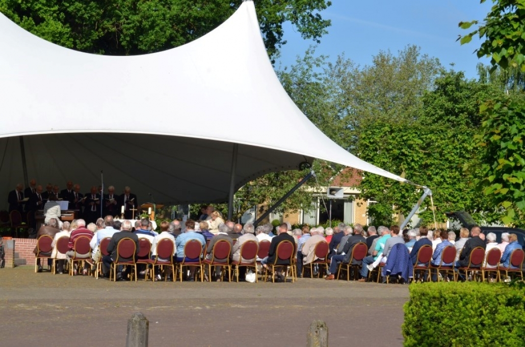 Openluchtdienst Höfteplein Hemelvaart